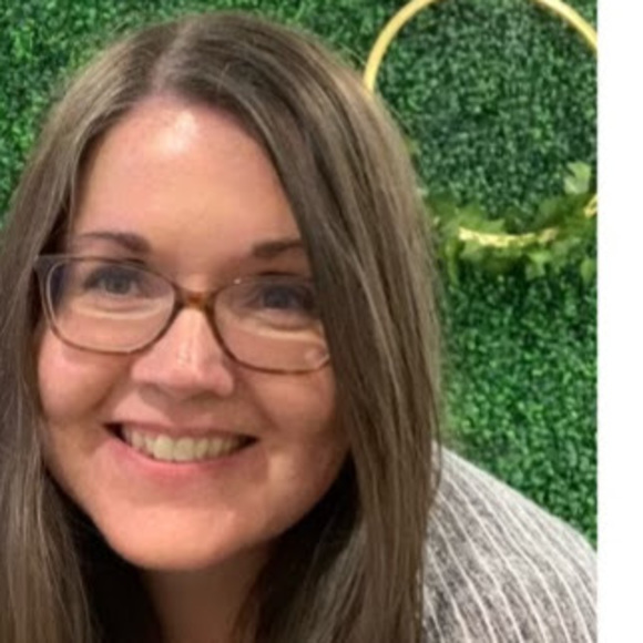 Meet your Posher, Meghan - Picture 1 of 1